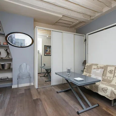 Modern Montorgueil Studio